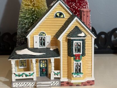 Vintage Dept 56 Snow Village House
